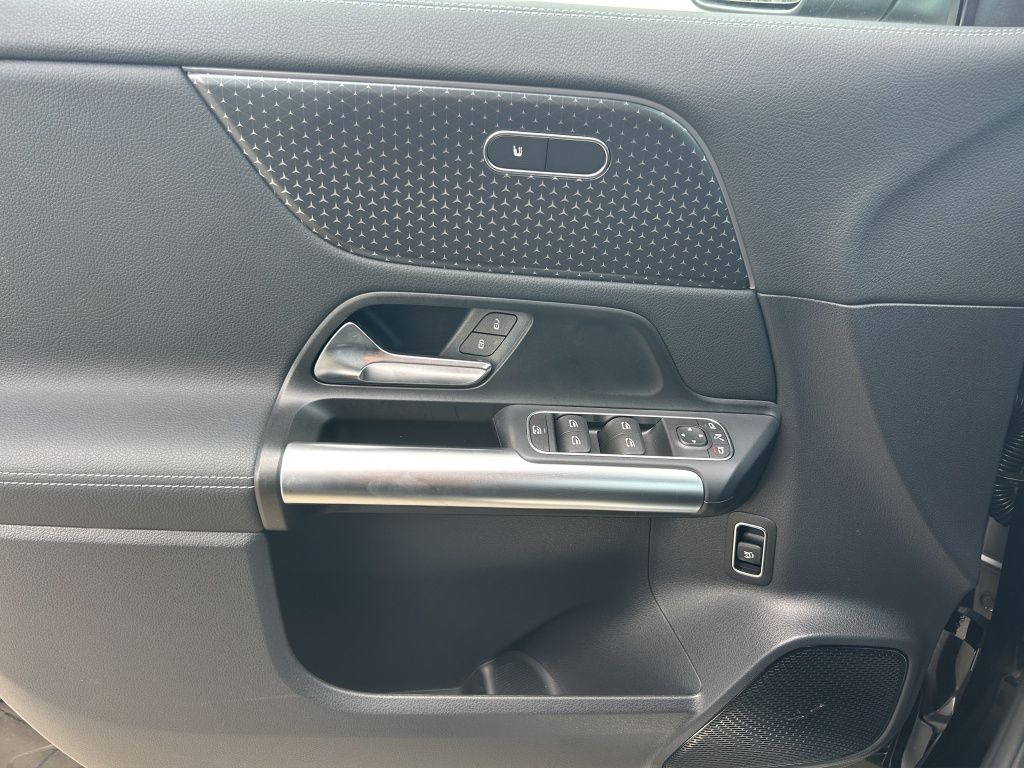 Fahrzeugabbildung Mercedes-Benz EQA 250+ K-GO*TOTW*DISTR*KAMERA*DAB*LENKRADHZG*