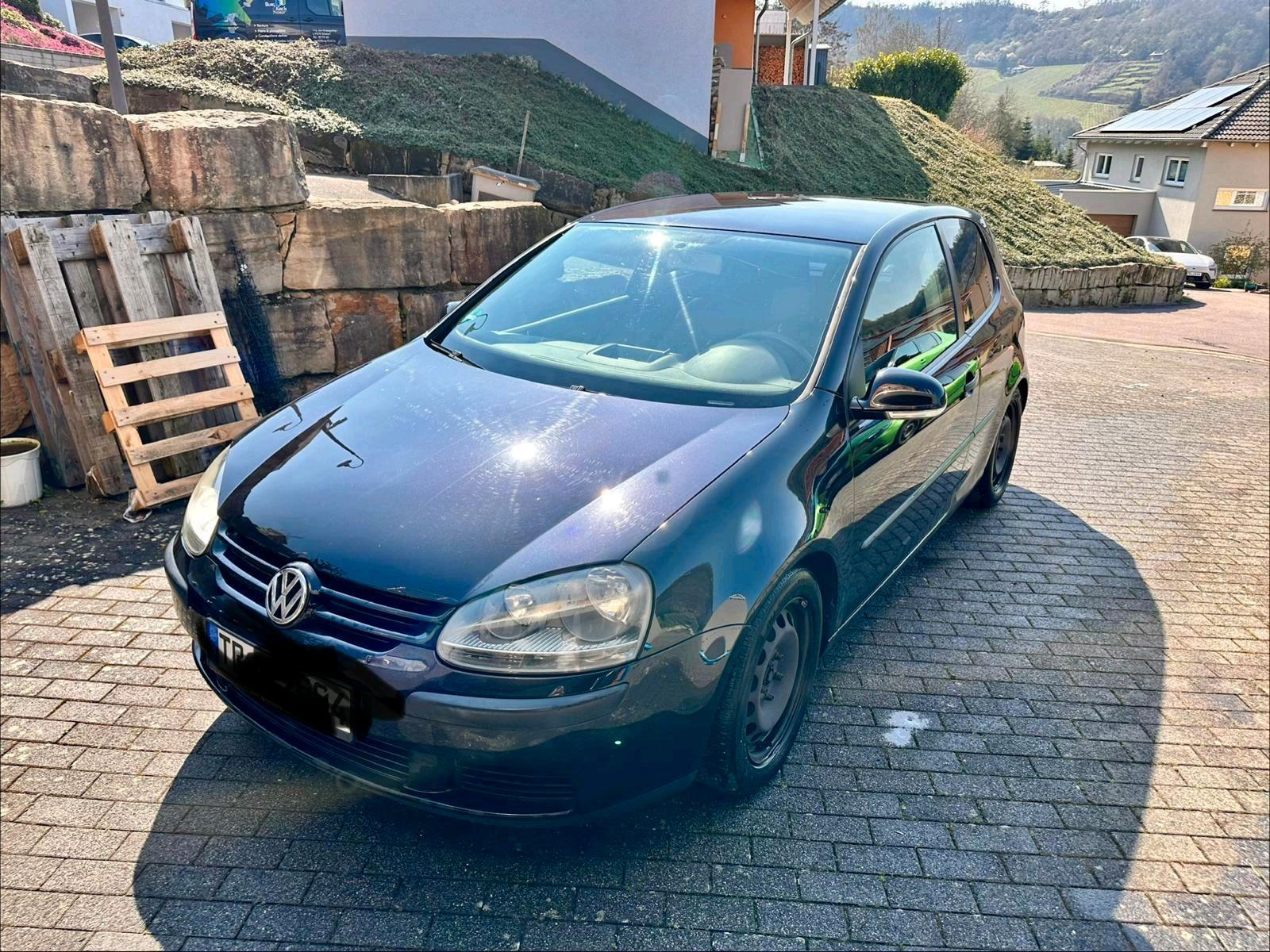 Volkswagen Golf 2008 — engine 90 HP (66kW)