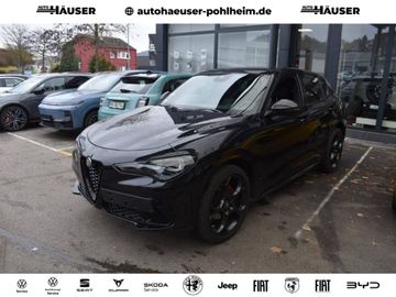 Alfa-Romeo Stelvio - 1