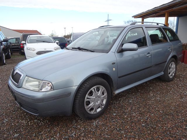 Skoda Octavia Combi 1.6 Comfort