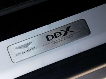 صورة مصغرة 22 لـ 2023 Aston Martin DBX