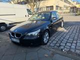BMW E60 520i - BMW 520: 520i E60