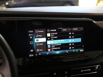 Volkswagen Caddy Maxi eHYBRID DSG STYLE AHK 7SITZE 5J GAR.