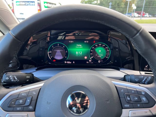 Golf VIII Active 2.0 TDI LED TRAVEL PDC