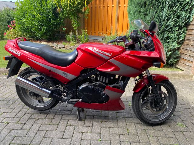 Kawasaki GPZ 500 S