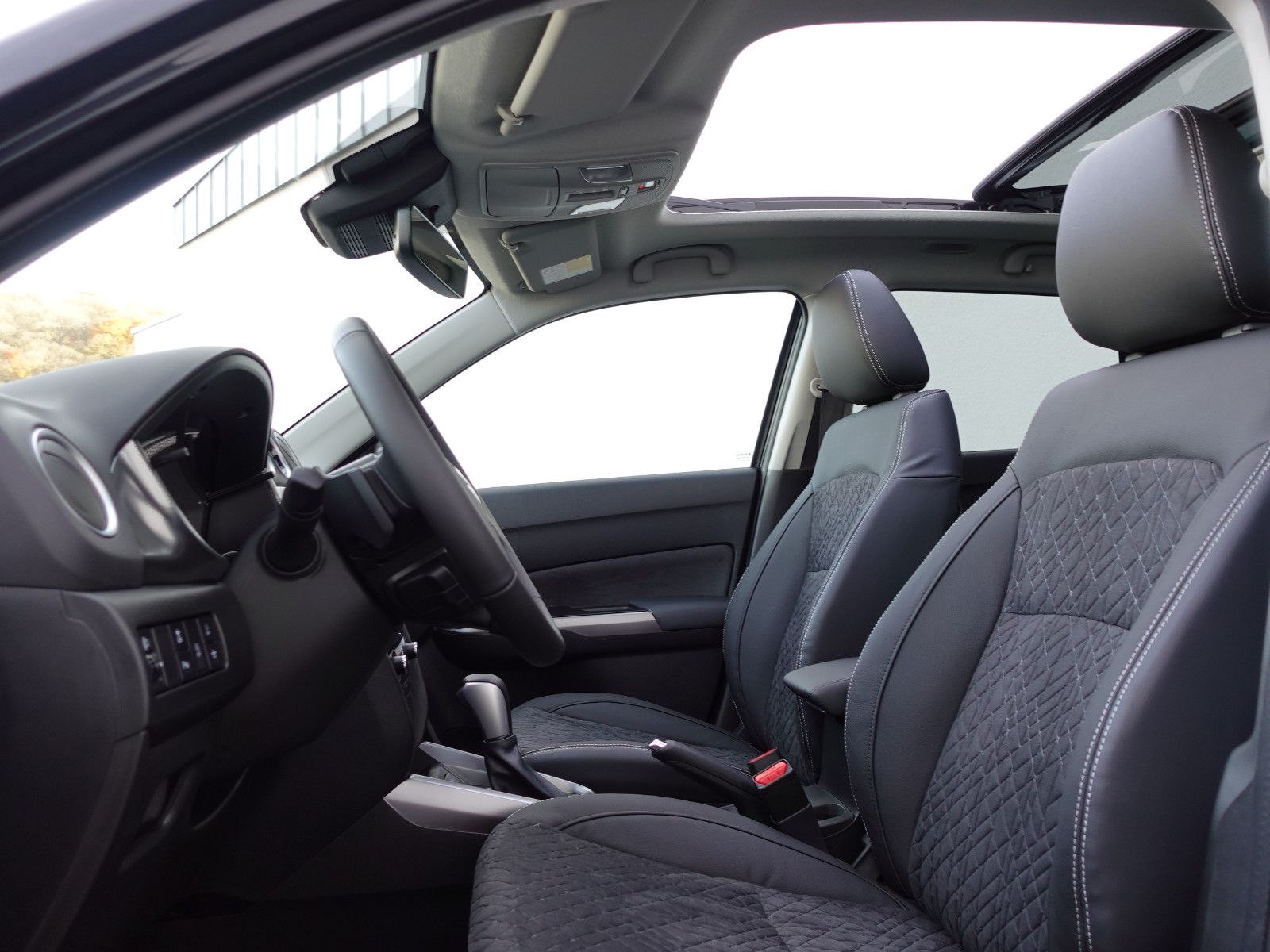 Fahrzeugabbildung Suzuki Vitara 1.4 6-Stufen Automatik Comfort+,NAVI,SHZ