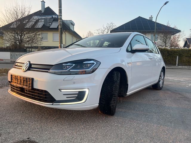 Volkswagen Golf VII Lim. e-Golf  018491-KM