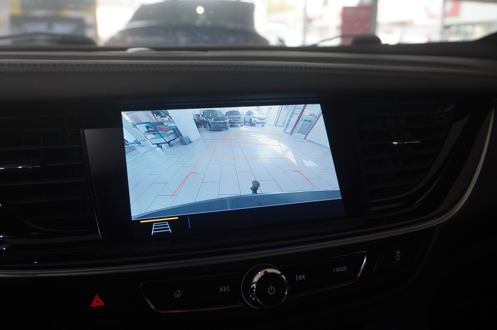 Fahrzeugabbildung Opel Insignia B ST 2.0D ULTIMATE NAVI/LED/KAMERA/AHK