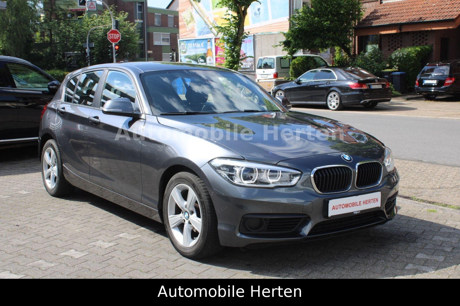 BMW 118 iA*5TÜRIG*LEDER*NAVI*XENON*KEYLES*
