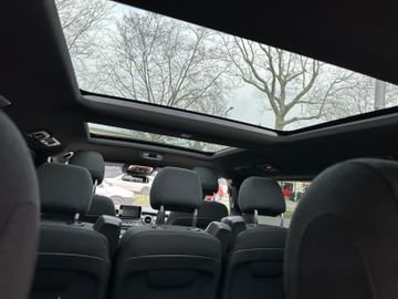 Fahrzeugabbildung Mercedes-Benz V 220d EDITION lang*Panorama*Totwinkel*2500kgAHK