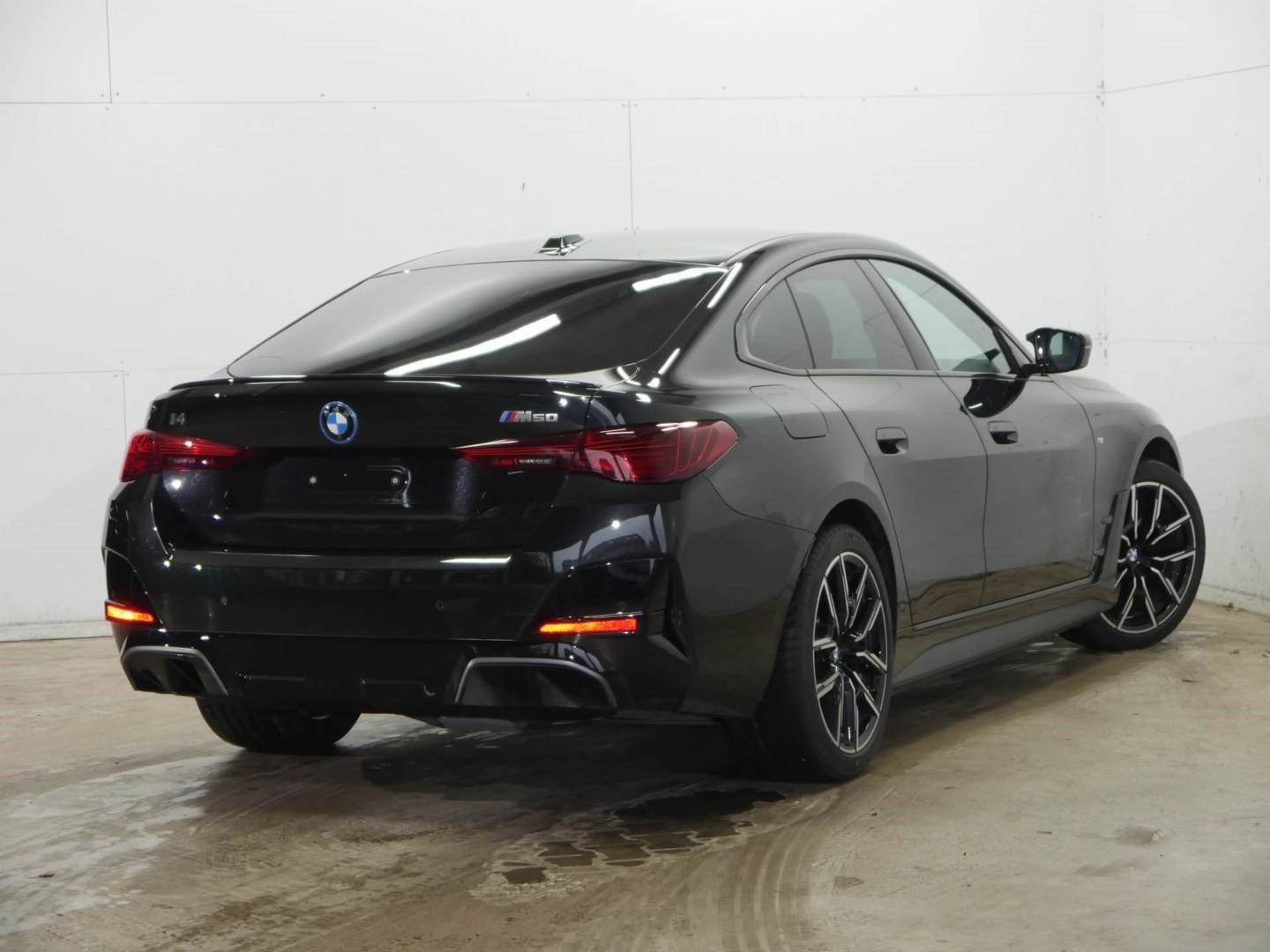 Fahrzeugabbildung BMW i4 M50 |Parking Assistant plus |Harman Kardon Su