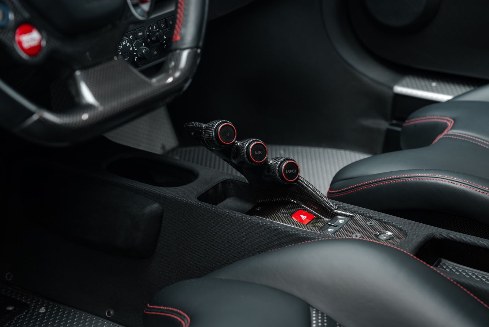 Fahrzeugabbildung Ferrari 458 Speciale LIFT/GARANTIE/SCHECKHEFT/UNFALLFREI