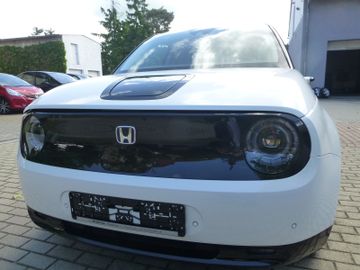 Honda e 113 KW Advanc Pakt 16