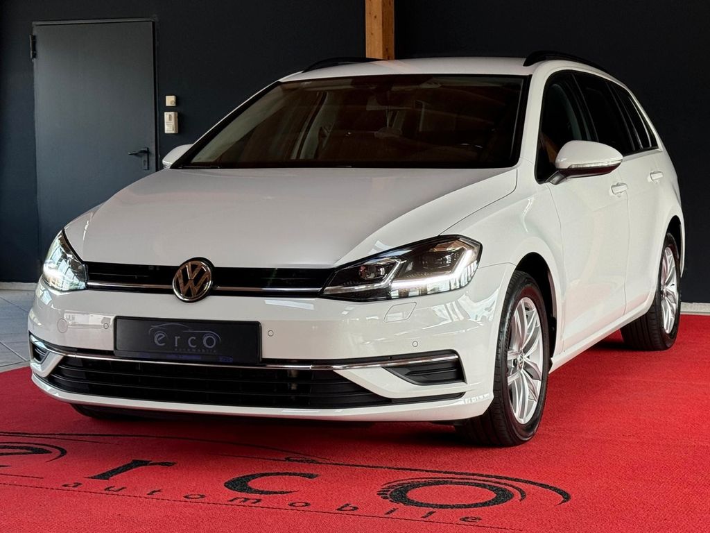 Image of Volkswagen Golf