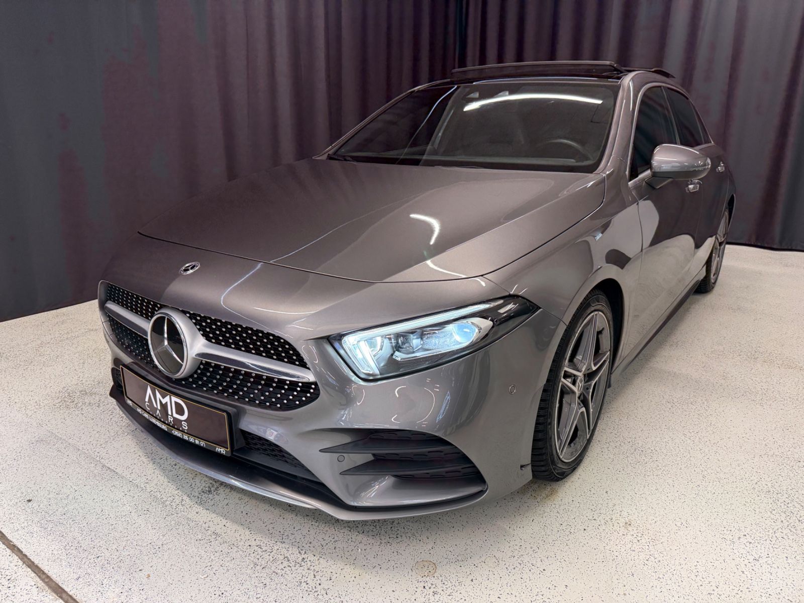 Mercedes-Benz A 200 A 200d*PANO*MEMORY*AMBIENT*AMG imagem 2