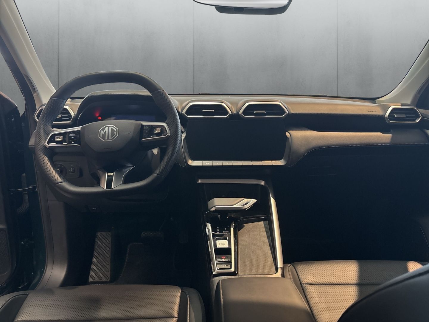 Fahrzeugabbildung MG ZS 1.5 Hybrid+ 145 kW Luxury AHK GJR Navi 360 Ka