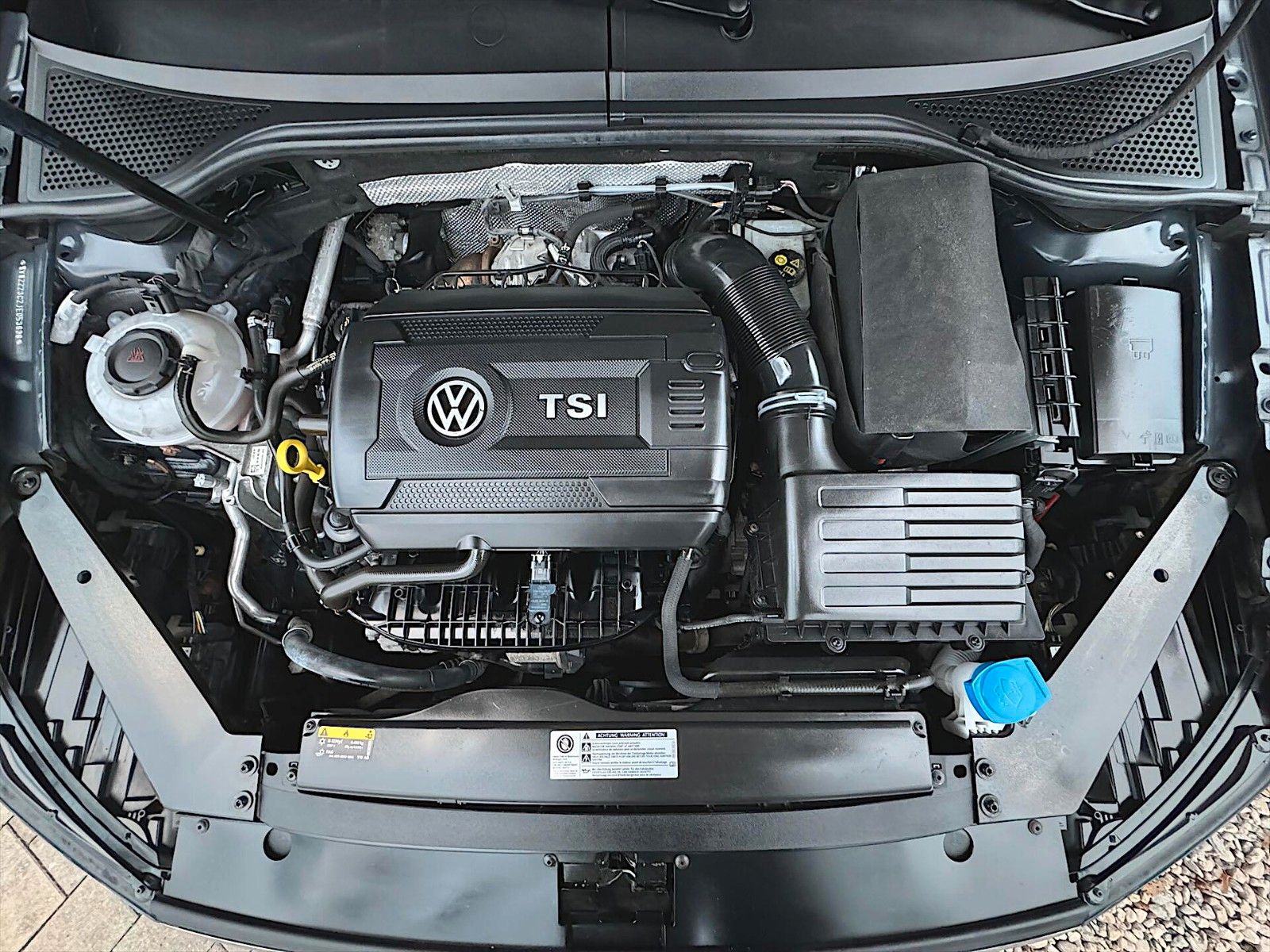 Fahrzeugabbildung Volkswagen Passat Variant 1.8 TSI *Digital Tacho*ACC*DAB*