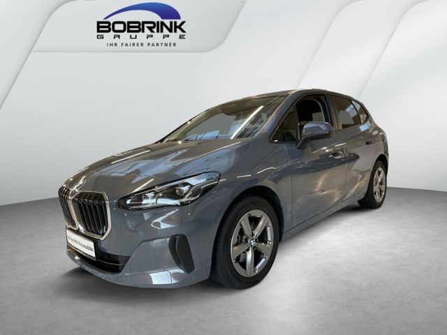 BMW 216 Active Tourer i AHK Komf.zug adapt.LED RFK S