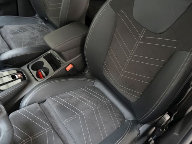 Grandland GS CDTI AT+LED MATRIXLICHT+NAVI+360 GR
