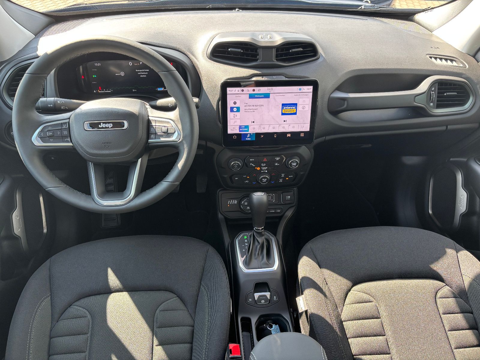 Jeep Renegade - Bild 9