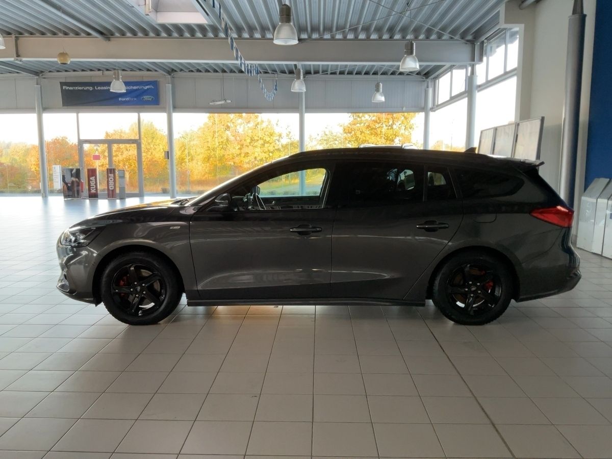 Ford Focus ST-Line, Mild-Hybrid imagem 2