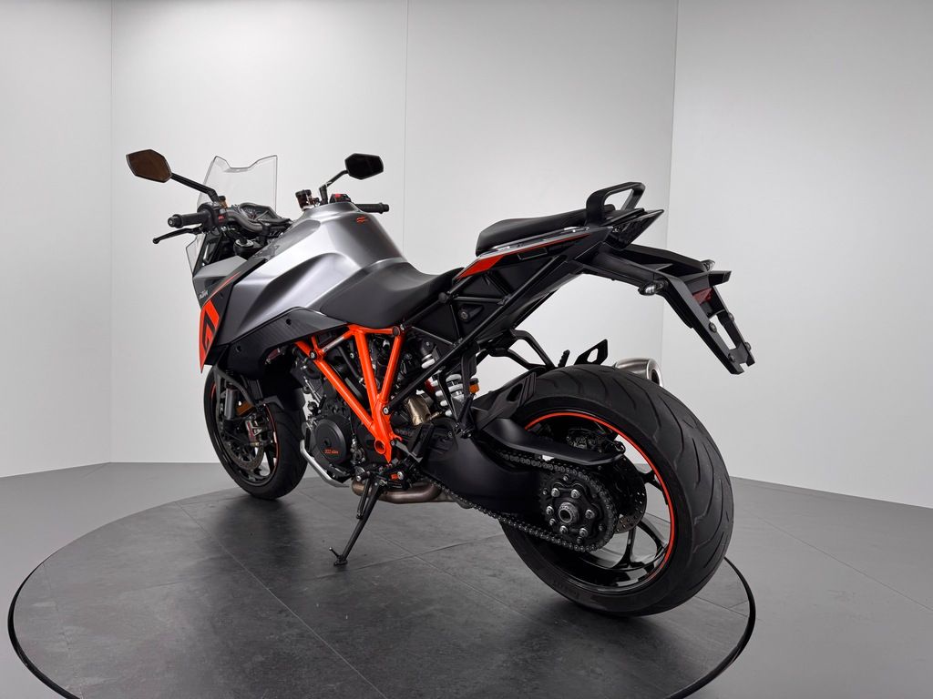 Fahrzeugabbildung KTM 1290 SUPER DUKE GT *1.HAND *TOP-ZUSTAND