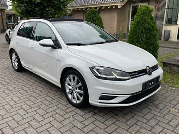Volkswagen Golf - 4