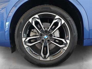 2024 BMW IX2 照片 6