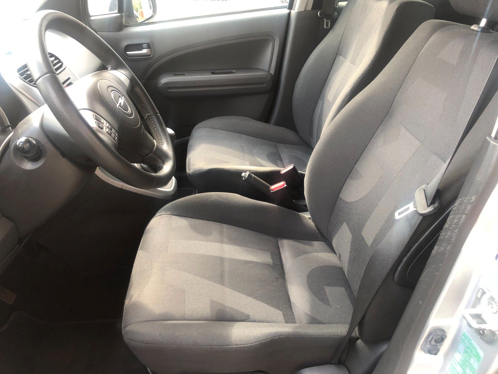 Fahrzeugabbildung Opel Agila B Edition