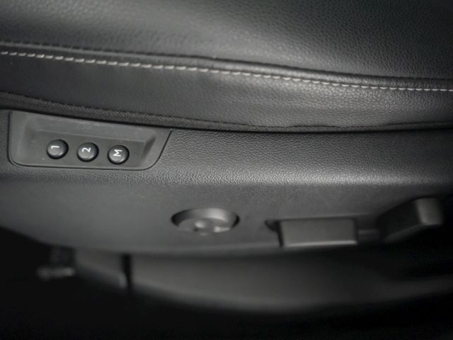 Grandland X ULTIMATE AT+AHK+NAVI+360 GRAD KAMERA