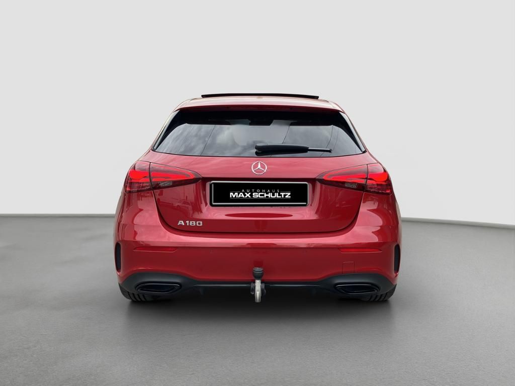 Fahrzeugabbildung Mercedes-Benz A 180 AMG*NIGHT*PANO*MULTIB*AHK*KAM*LENKR.-HEIZ