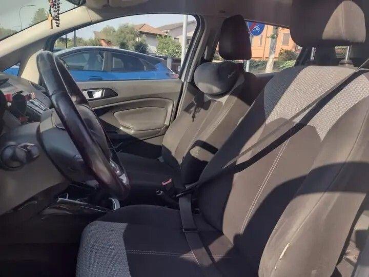 Ford EcoSport 2015 — photo 9