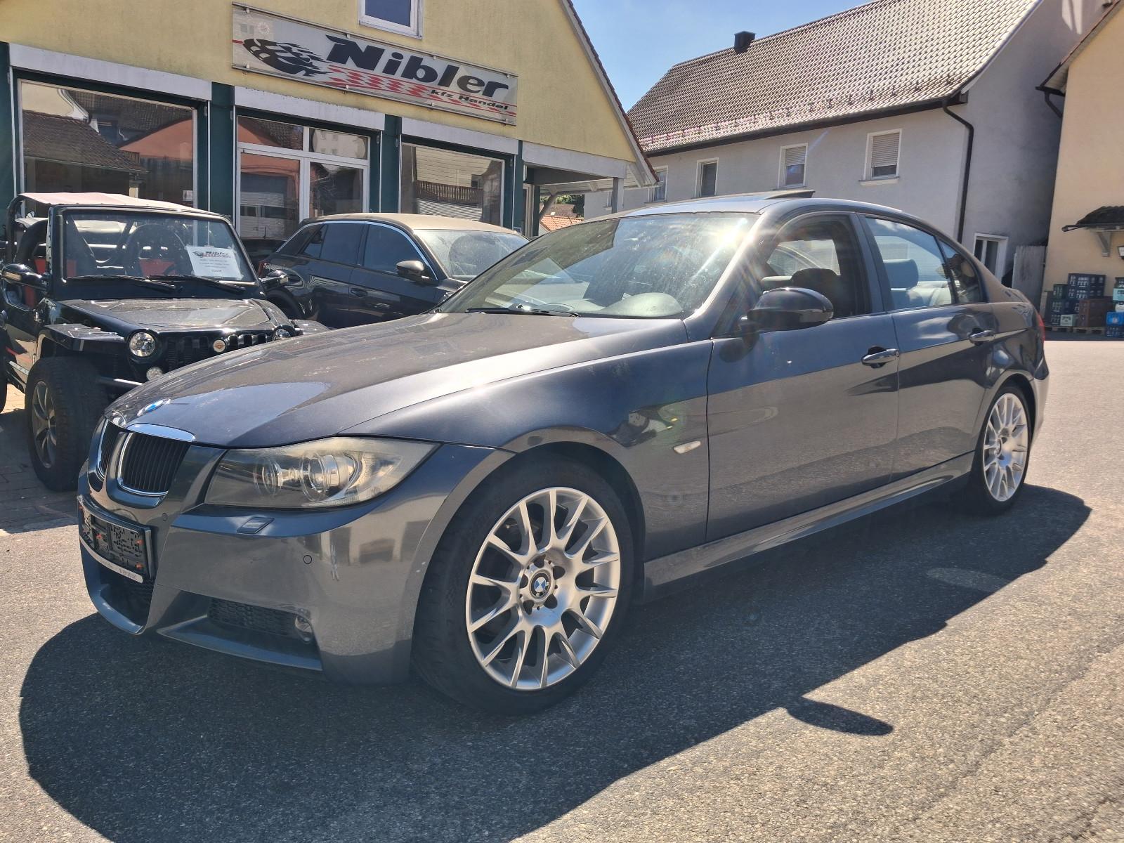 BMW 320si M-Paket LEDER+NAVI+XENON