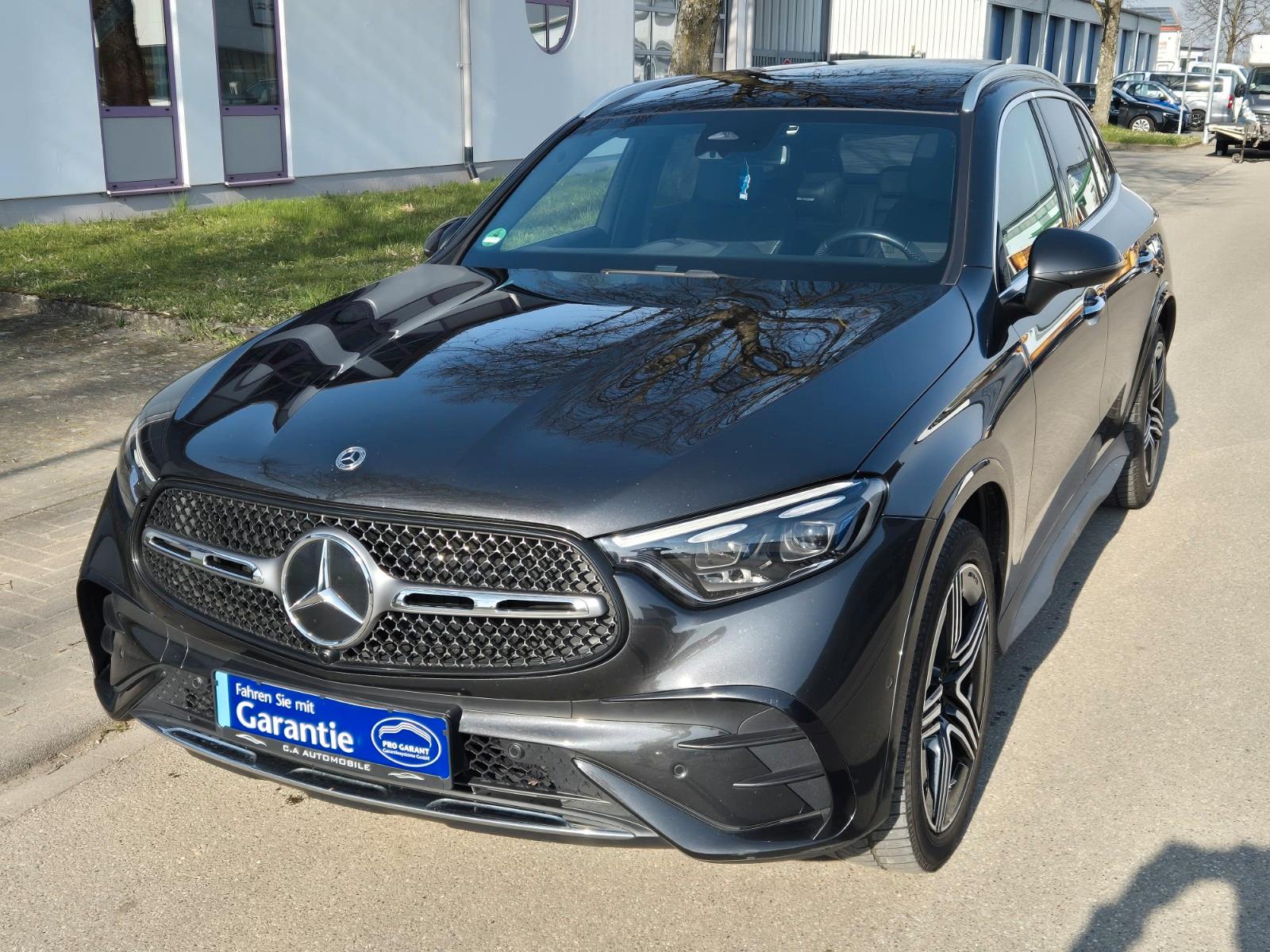 Mercedes-Benz GLC 220 4 Matic AMG -Line Panorama SHZ Kamera