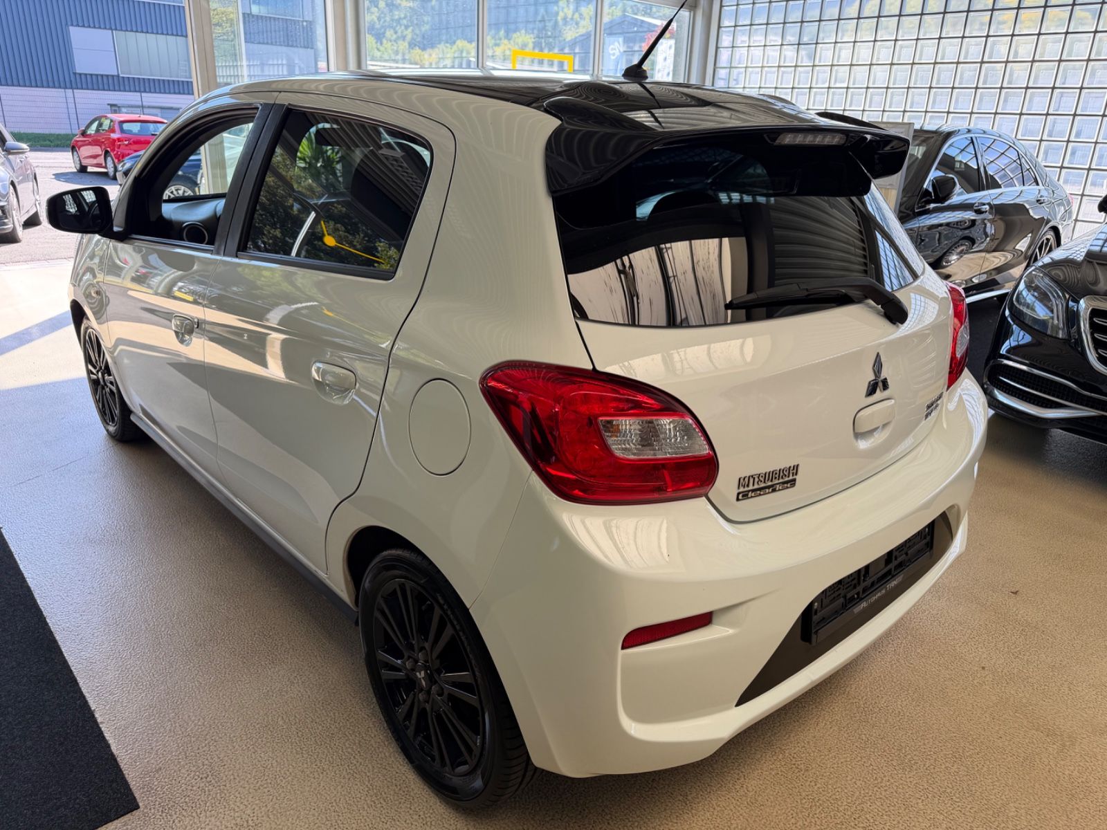 Fahrzeugabbildung Mitsubishi Space Star Diamant Edition+