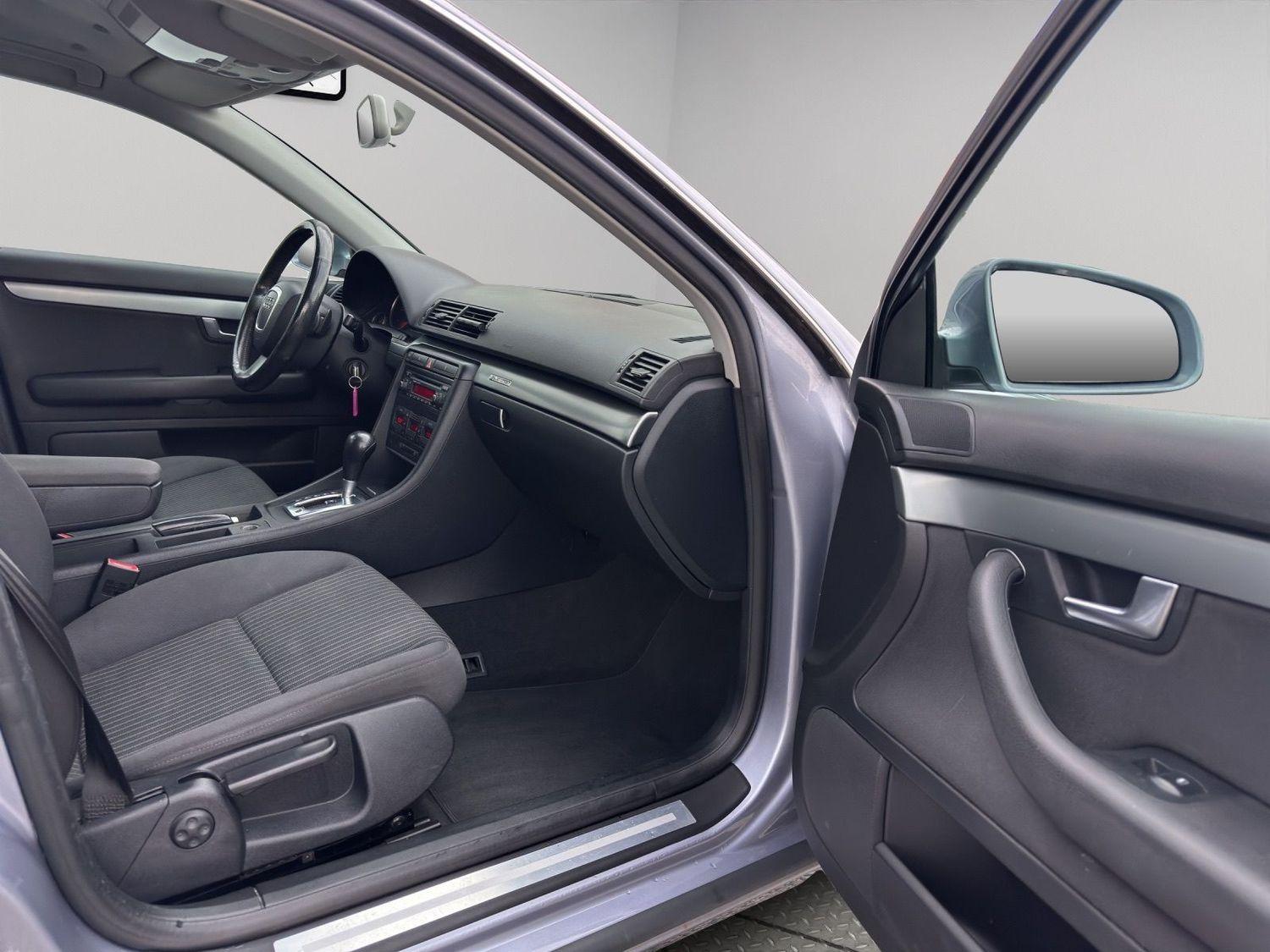 Audi Quattro 2005 — photo 20