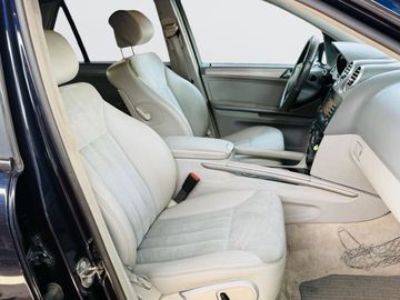 Mercedes ML 320 - 9