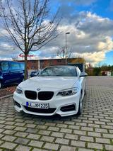 BMW M235i Cabrio - H&K / Navi / Alcantara  - mit Benzin-Antrieb: Alcantara, Cabrio, mit Klimaanlage