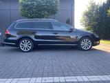 Volkswagen volkswagen passat highline 2.0 - Volkswagen Passat aus 2012: Kombi