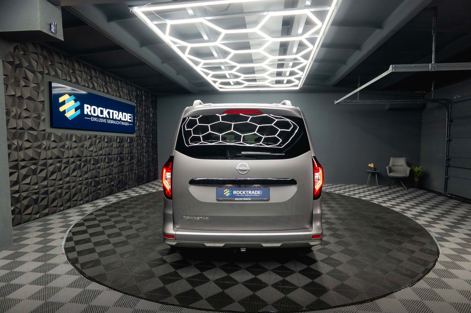 Fahrzeugabbildung Nissan Townstar Kombi L2 Tekna 7 Sitze *LED*Kamera*Navi