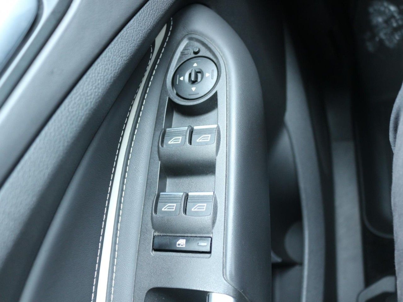 Fahrzeugabbildung Ford Kuga Vignale Crossover 2.0 I EcoBoost
