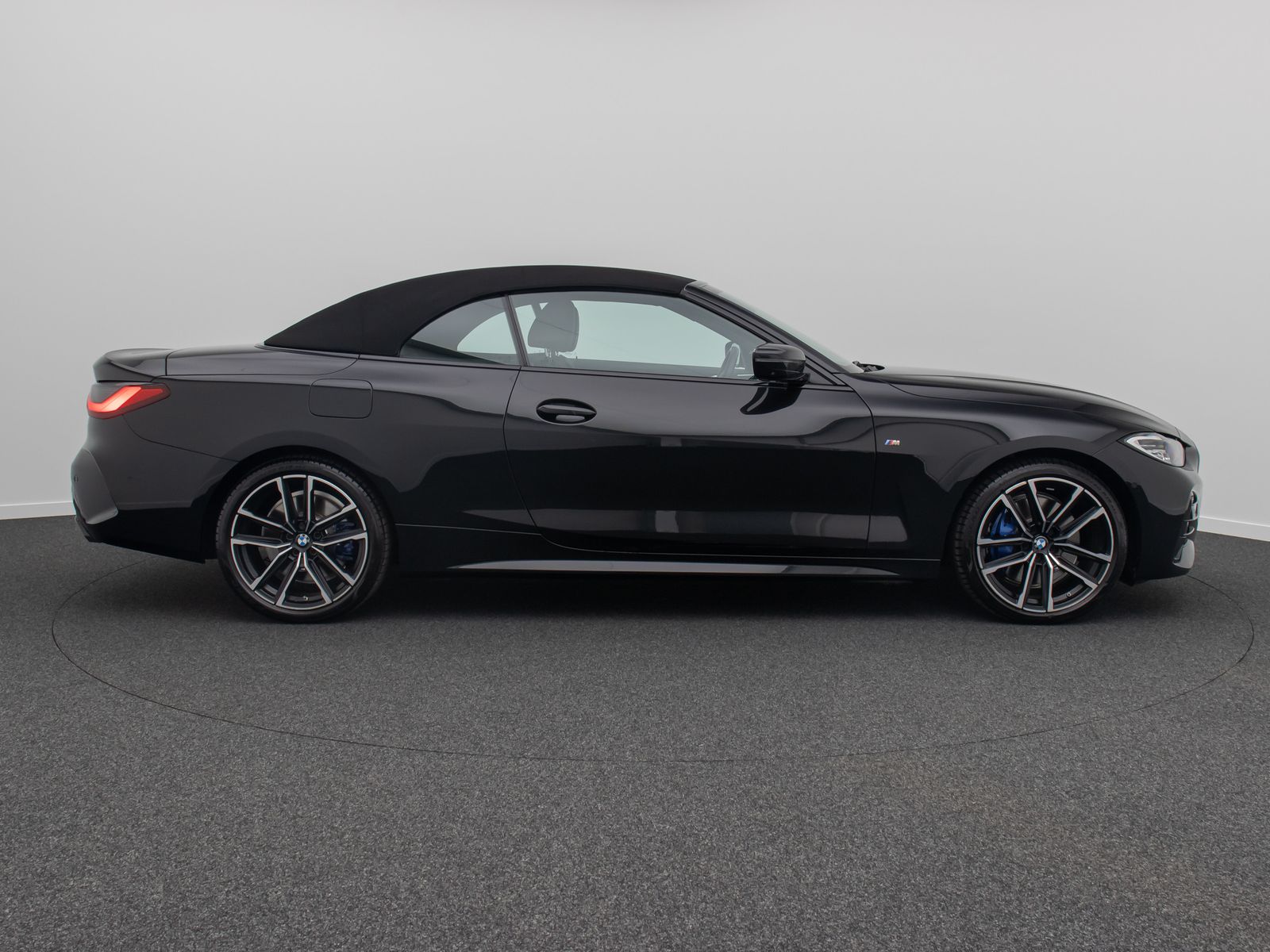 Fahrzeugabbildung BMW M440i xD 360° H/K Komfort HUD DAB Leder 19Zoll