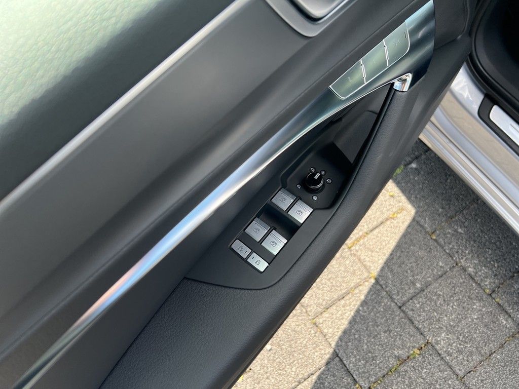 Audi A6 - Bild 12