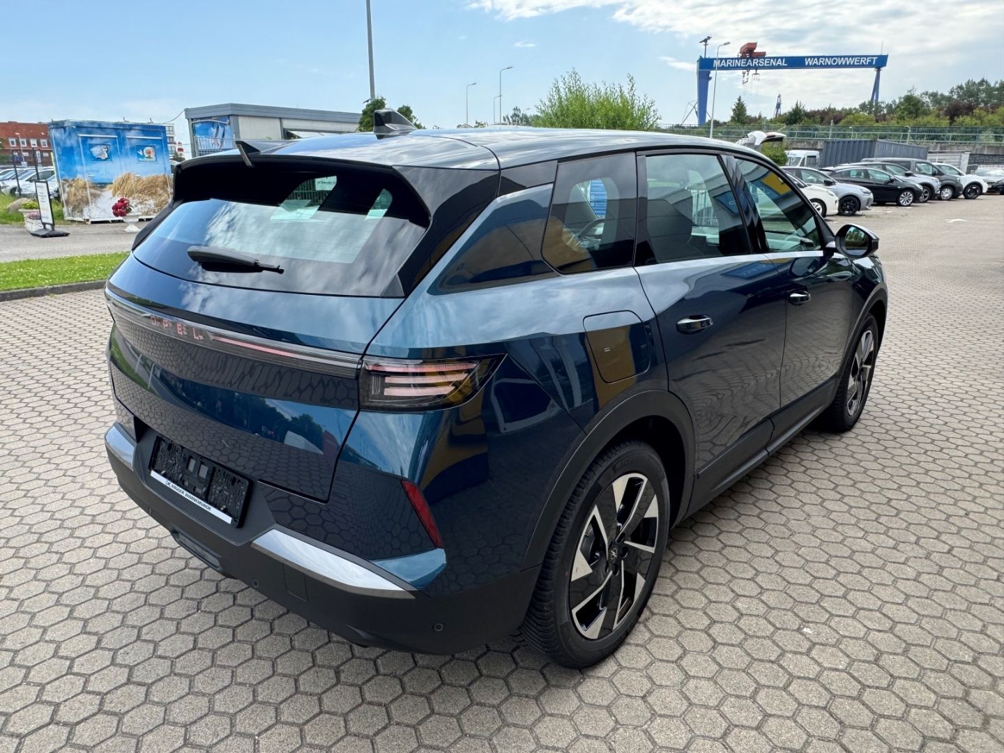 Fahrzeugabbildung Opel Grandland 1.2 Edition SHZ+LHZ+Kamera+Allwetter