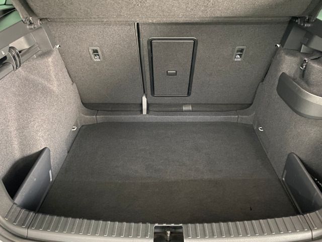 Karoq Style 1.5 TSI DSG NAVI+MATRIX+SHZ