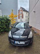 Opel Corsa 1.4 Satellite  - Opel Corsa Satellite mit Benzin-Antrieb