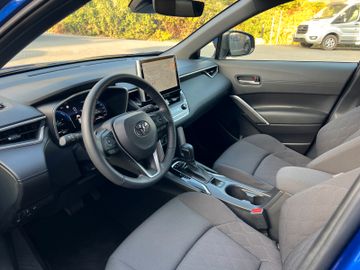 Toyota Corolla Cross - 8