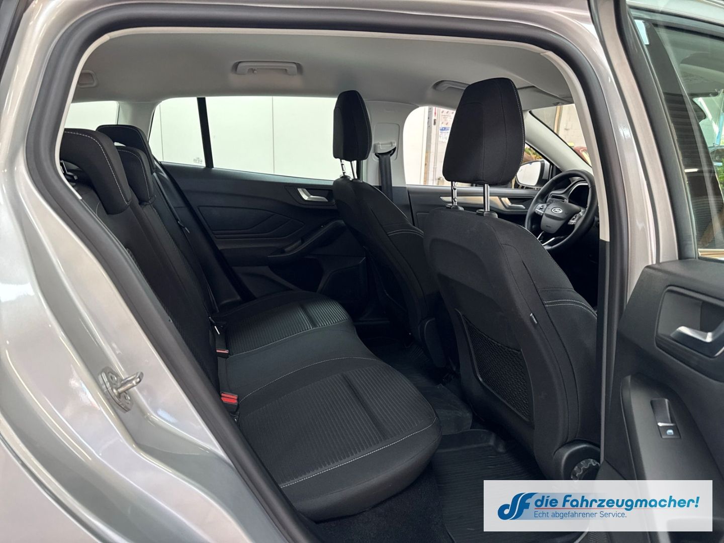 Fahrzeugabbildung Ford Focus Turnier Titanium 1.5 EcoBlue *Facelift*