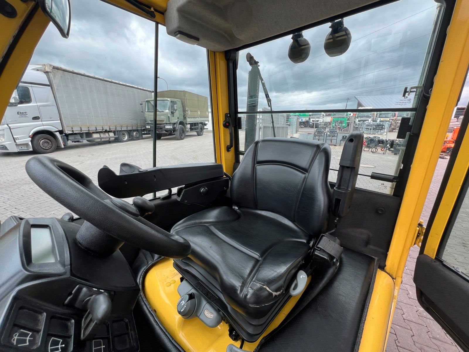 Fahrzeugabbildung Hyster H3.5 FT / Seitenschieber / HH:3,6m / nur 3.510h