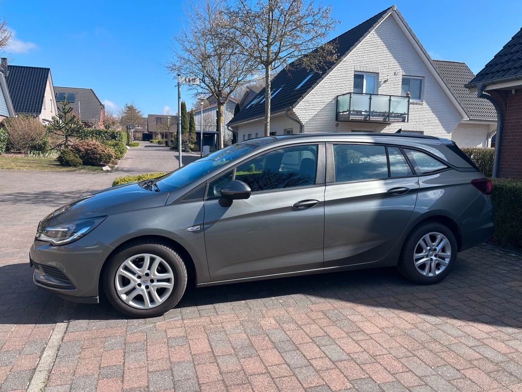 Image of Opel Astra
